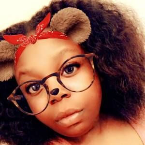 Meet your Posher, Candace